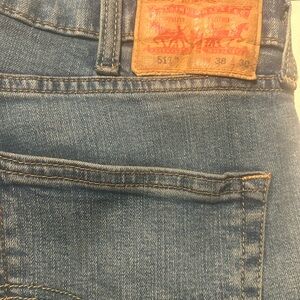 Levi's Classic Blue Jeans LIKE NEW!!! Worn once